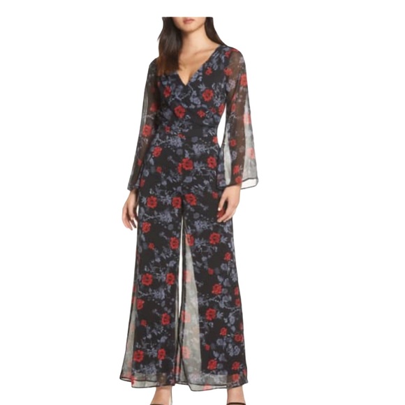 ALI & JAY Pants - 🆕 NWT Ali & Jay
Only Wish Floral Jumpsuit Size Lg